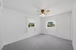 2259 Saratoga Dr, Hermitage, PA 16148 - Photo 9
