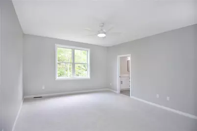 10075 Old Perry, Pittsburgh, PA 15090 - Photo 13