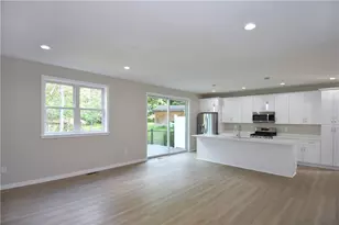 10075 Old Perry, Pittsburgh, PA 15090 - Photo 5