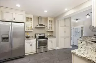 130 Crestview Dr, Pittsburgh, PA 15236 - Photo 23