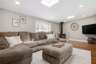 130 Crestview Dr, Pittsburgh, PA 15236 - Photo 7