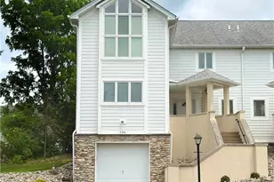 134 St Thomas Dr, Patterson Township, PA 15010 - Photo 1