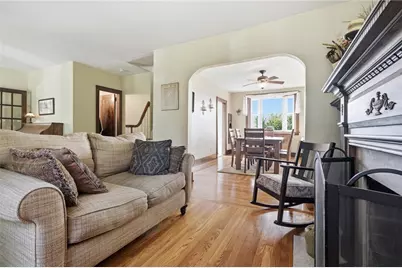 310 Morrison Dr, Pittsburgh, PA 15216 - Photo 5