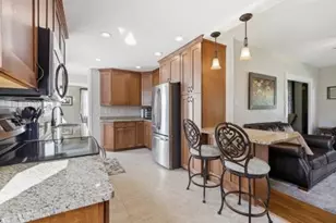 310 Morrison Dr, Pittsburgh, PA 15216 - Photo 9