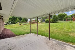 1207 10th St, Irwin, PA 15642 - Photo 27