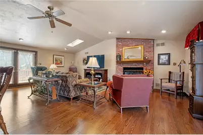 1620 Upper St Clair Drive, Pittsburgh, PA 15241 - Photo 21