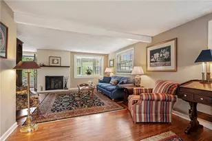 1620 Upper St Clair Dr, Pittsburgh, PA 15241 - Photo 7
