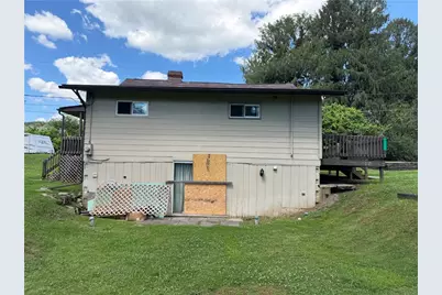 112 Schoolhouse Rd, Jefferson Township, PA 15442 - Photo 5