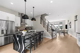 724 52nd St, Pittsburgh, PA 15201 - Photo 13