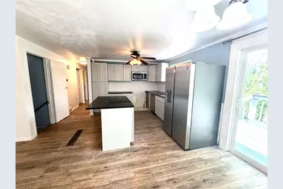 232 Saint Croix Dr, Pittsburgh, PA 15235 - Photo 9