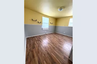 232 Saint Croix Dr, Pittsburgh, PA 15235 - Photo 17