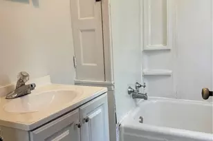 908 Worthington Ave, Clairton, PA 15025 - Photo 17