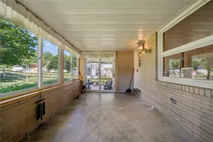 629 Sandy Hill, Penn Twp, PA 15642 - Photo 27