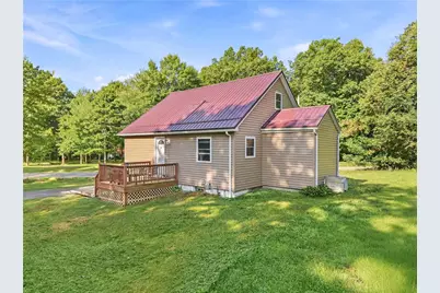7 Old Fredonia Rd, Mercer Boro, PA 16137 - Photo 1