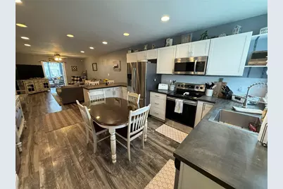 908 Evergreen Ave, Pittsburgh, PA 15209 - Photo 15