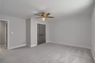 303 Garfield, Mars, PA 16046 - Photo 17