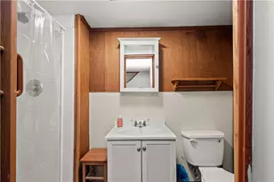 5185 Caste Dr, Pittsburgh, PA 15236 - Photo 25