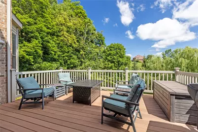 127 Breezewood Drive, Peters Township, PA 15367 - Photo 17