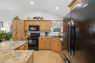 96 James St, North Union Township, PA 15456 - Photo 9