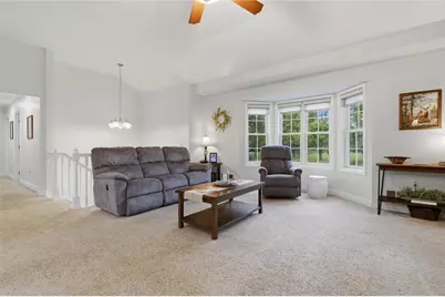 96 James St, North Union Township, PA 15456 - Photo 5