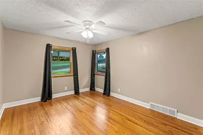 245 Wilbert Ave, South Strabane, PA 15301 - Photo 15