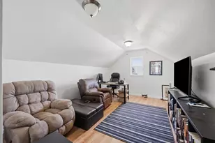 957 Douglas Dr, Pittsburgh, PA 15239 - Photo 21