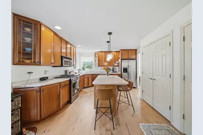957 Douglas Dr, Pittsburgh, PA 15239 - Photo 9