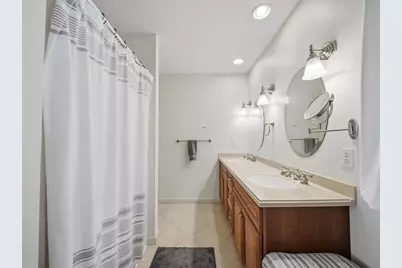 957 Douglas Dr, Pittsburgh, PA 15239 - Photo 17