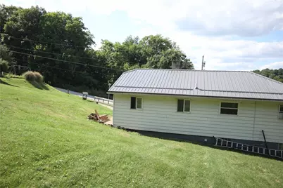 49 Walkertown Hill Rd, W Pike Run Twp, PA 15427 - Photo 5