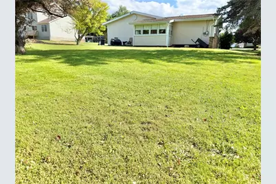 120 Clarksen Dr, Union Township, PA 16101 - Photo 25