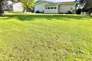 120 Clarksen Dr, Union Township, PA 16101 - Photo 25
