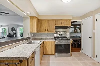 737 Wyngold Drive, Pittsburgh, PA 15237 - Photo 5