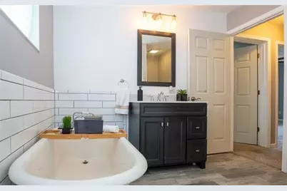 1031 Valonia St, Elliott, PA 15220 - Photo 19