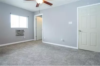 1031 Valonia St, Elliott, PA 15220 - Photo 11