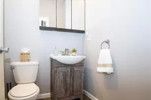1031 Valonia St, Elliott, PA 15220 - Photo 9