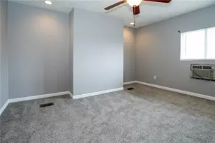1031 Valonia St, Elliott, PA 15220 - Photo 11