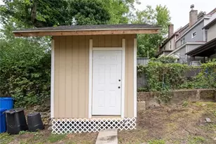 1031 Valonia St, Elliott, PA 15220 - Photo 29
