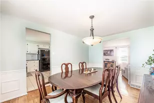 931 Cork Dr, Bethel Park, PA 15102 - Photo 9
