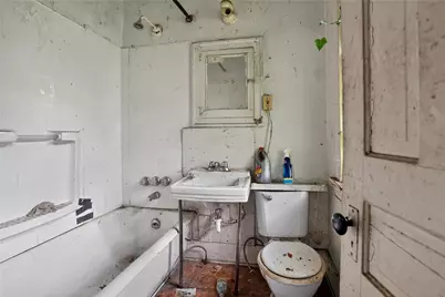 1127 South Ave, Pittsburgh, PA 15221 - Photo 13