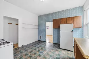 3908 Winterburn Ave, Pittsburgh, PA 15207 - Photo 7