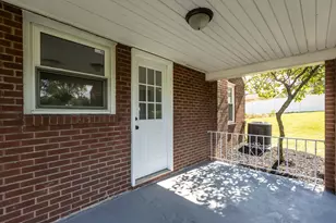 1376 Peterson Dr, Jefferson Hills, PA 15025 - Photo 7
