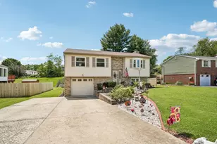 42 Fitch Ln Ln, Mount Pleasant Township, PA 15601 - Photo 1