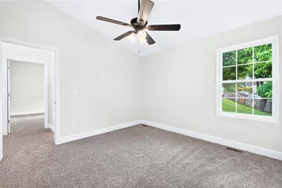 213 Reed Ave, Houston, PA 15342 - Photo 23