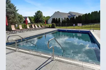 2050 Croghan Drive, Collier Township, PA 15106 - Photo 5