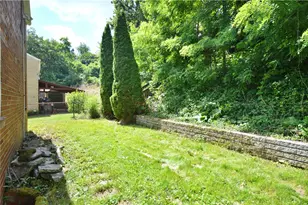 1056 Lindberg Ave, Pittsburgh, PA 15120 - Photo 3
