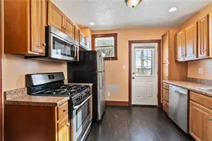 3409 Brownsville Rd, Pittsburgh, PA 15227 - Photo 11