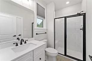125 Abigail Dr, Adams Township, PA 16046 - Photo 23
