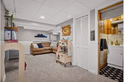 514 Edgeridge Rd, Baldwin Twp, PA 15234 - Photo 25