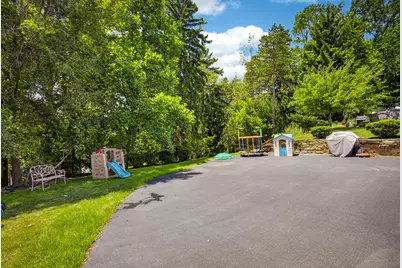 514 Edgeridge Rd, Baldwin Twp, PA 15234 - Photo 31