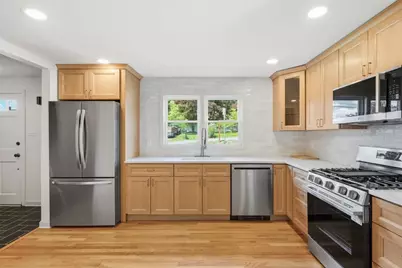 9732 Bellcrest Rd, Pittsburgh, PA 15237 - Photo 7